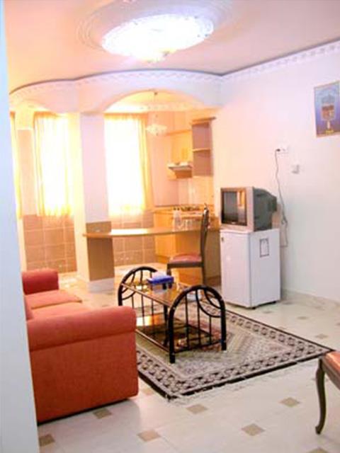 Ghasr Hotel Apartment Isfahan