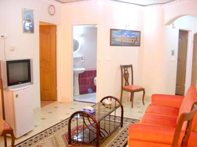 Ghasr Hotel Apartment Isfahan