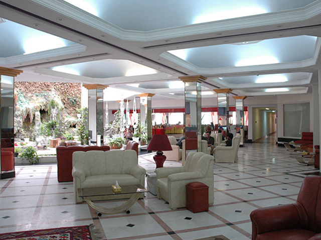 Parsian Azadi Hotel Bam