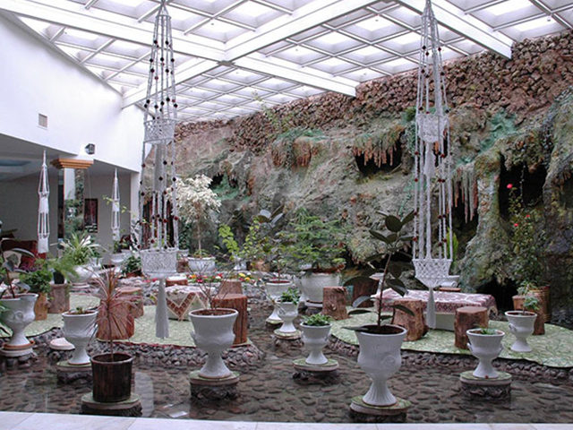 Parsian Azadi Hotel Bam