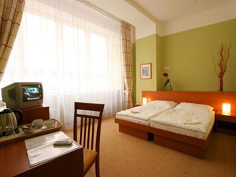Shadi Hotel Sanandaj