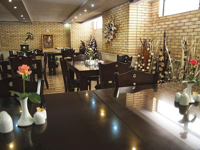 Diba Hotel Shahre Kord