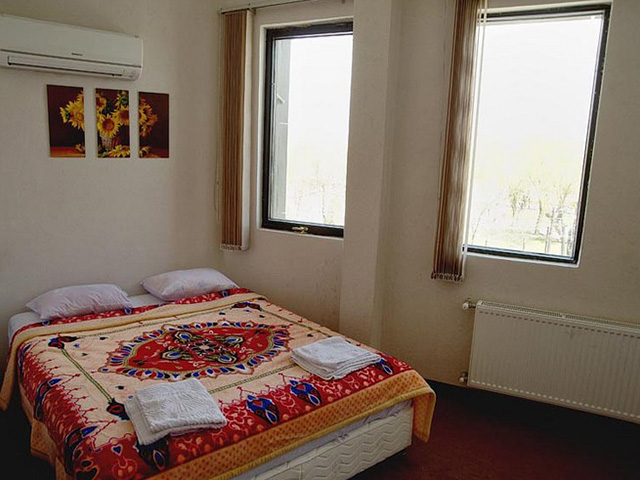 Diba Hotel Shahre Kord