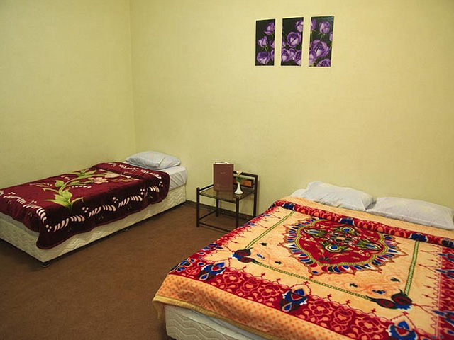 Diba Hotel Shahre Kord
