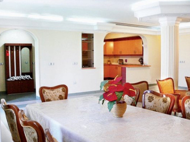 Sadra Hotel Tonekabon