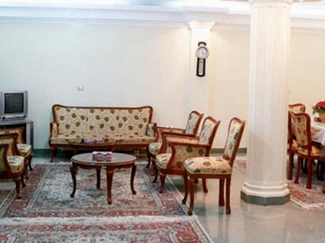 Sadra Hotel Tonekabon