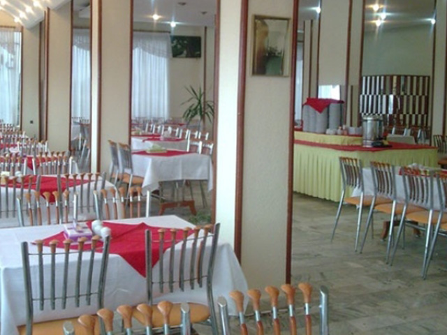 Sadaf Hotel Nowshahr