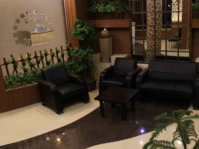 Rangin Kaman Hotel Khorramabad