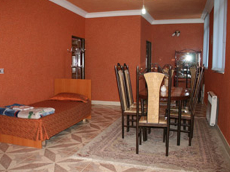 Kabir Hotel Sareyn