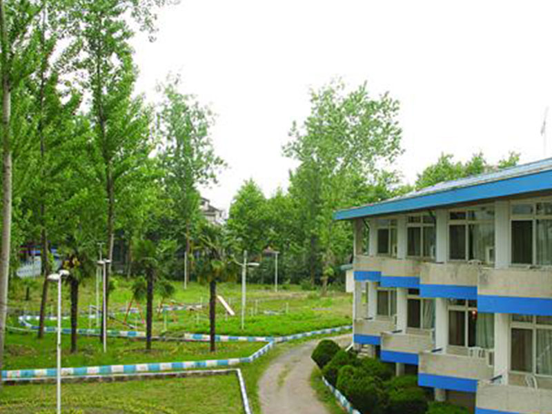 Tourism Hotel Lahijan