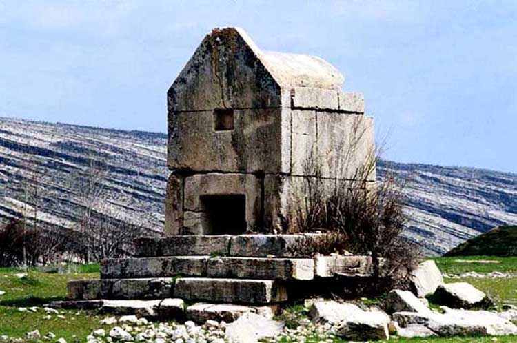 Girl Grave
