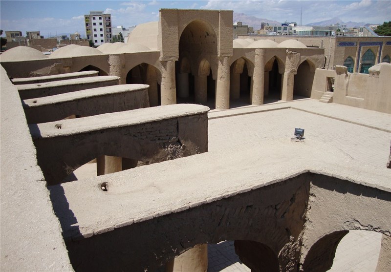 Tarikhane Mosque