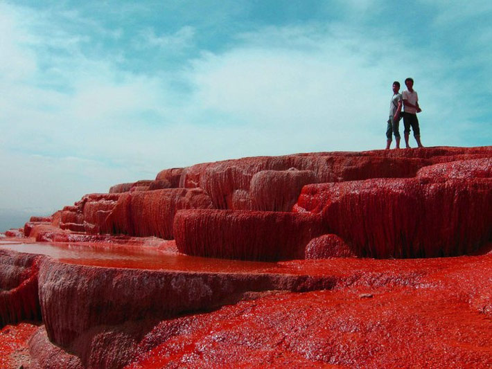 Badab Soort Springs