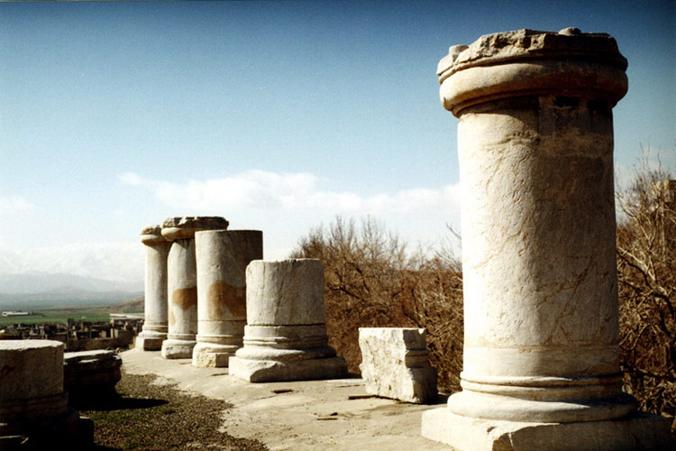 Anahita Temple, Kangavar