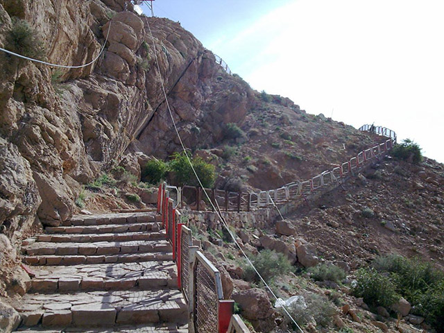 Darband Cave, Mahdishahr