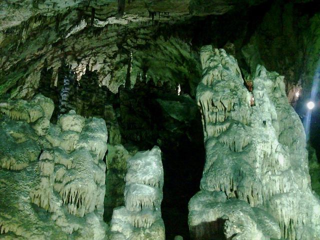 Darband Cave, Mahdishahr