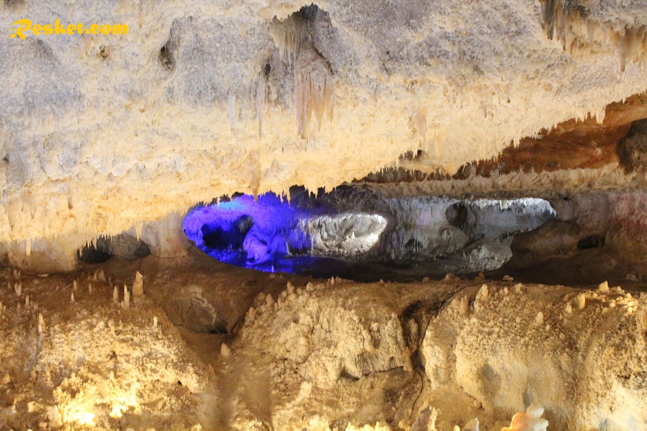 Katale Khor Cave