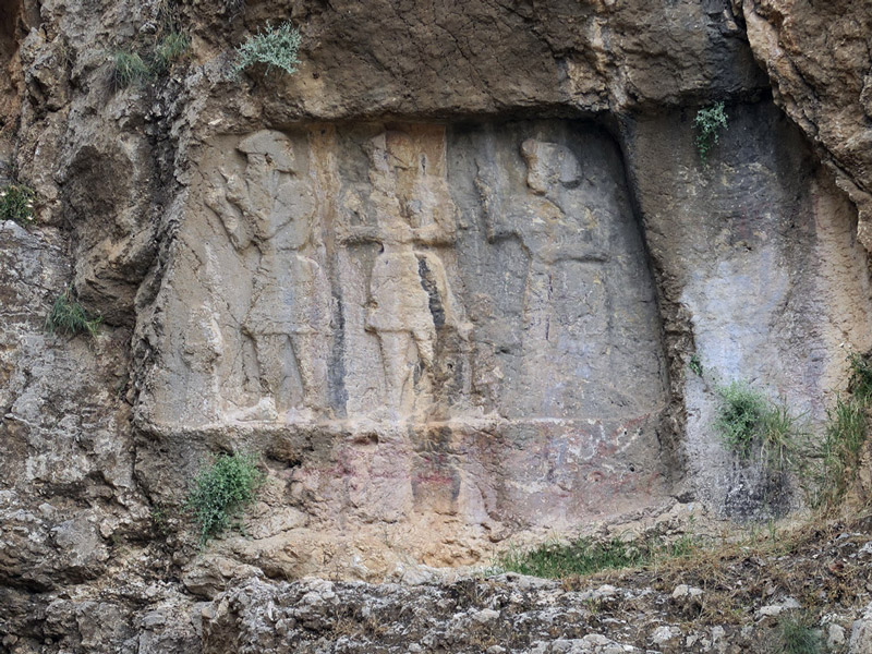 Eshkaft-e Salman Ancient Site