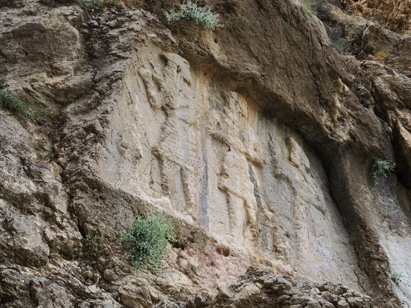 Eshkaft-e Salman Ancient Site