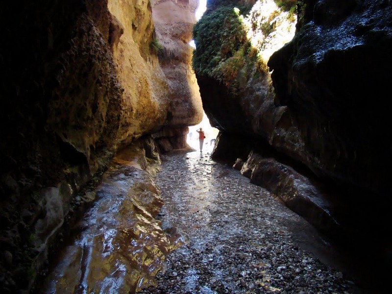 Zeinegan Cave