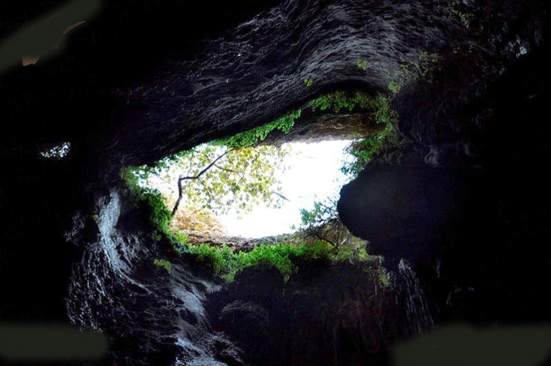 Zeinegan Cave