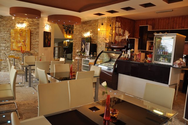 Sadaf Hotel Mahmudabad